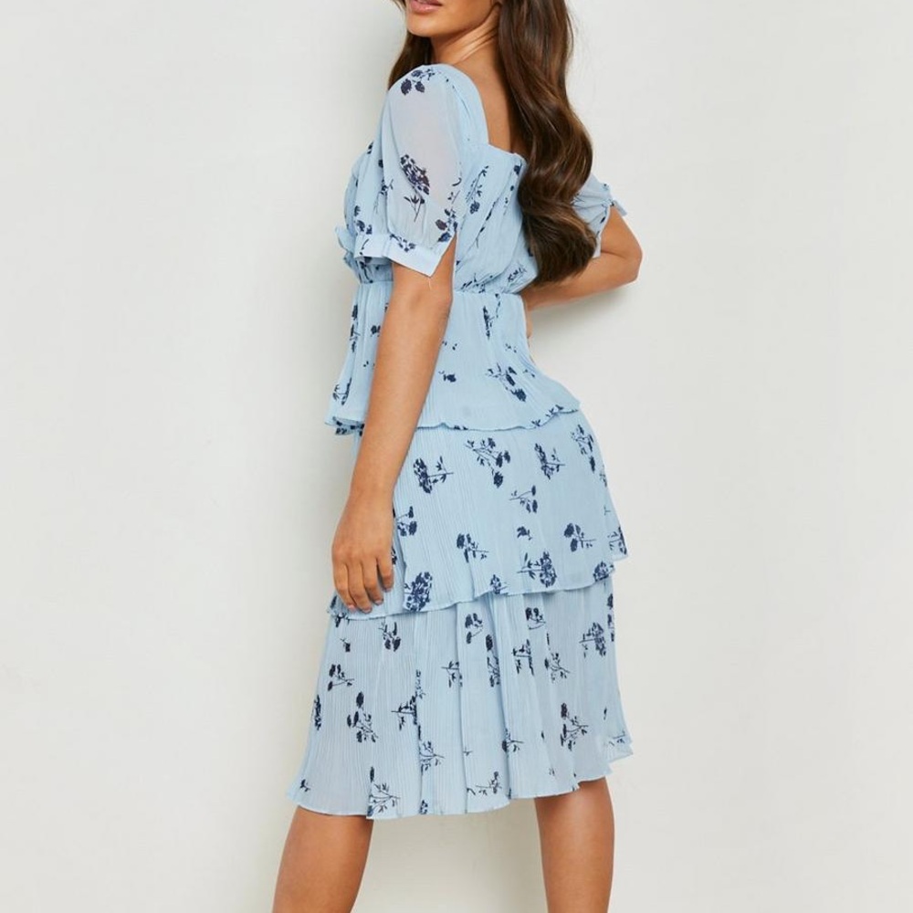 Boohoo Blue Floral Plisse Tiered Frill Midi Dress Spring Wedding Formal NEW US 8 - Picture 2 of 8